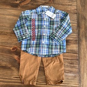 Carter’s 2 piece outfit. Size 18 months.